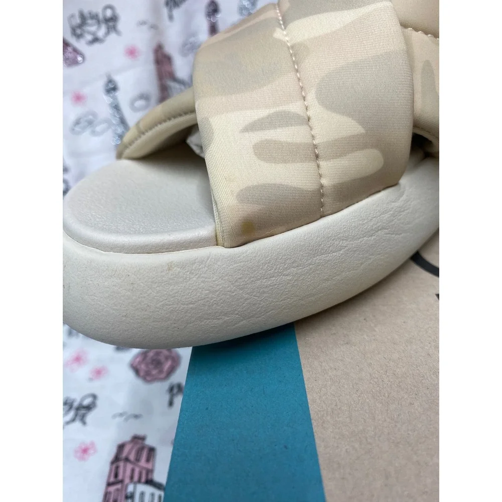 TOMS Alpargata Mallow Crossover Egret Camo Padded Slides Womens 8 10018260